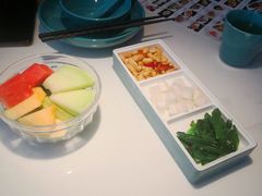 -荷塘秋月·本帮江浙菜(国权路店)