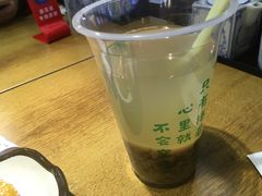 -鑫花溪牛肉米粉(人民广场店)