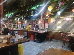 大堂-·缸桶屋·韩式牛肋条自助烤肉(西湖D11店)