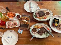 -Famous肥猫墨西哥音乐餐吧(五棵松华熙LIVE店)