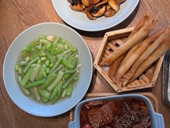 -蜜桃餐厅·伴山(湖滨商业街店)