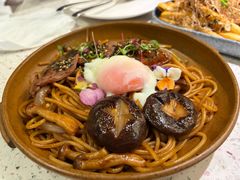 寿喜烧牛肩肉烩意面配温泉蛋-BE BRIGHT KITCHEN(正佳广场店)