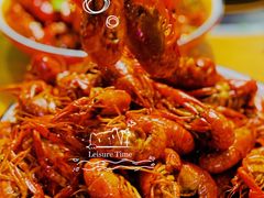 -虾弄弄海派小龙虾·牛羊蝎子火锅