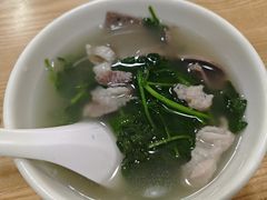 -三身人金新肠粉(丹霞店)