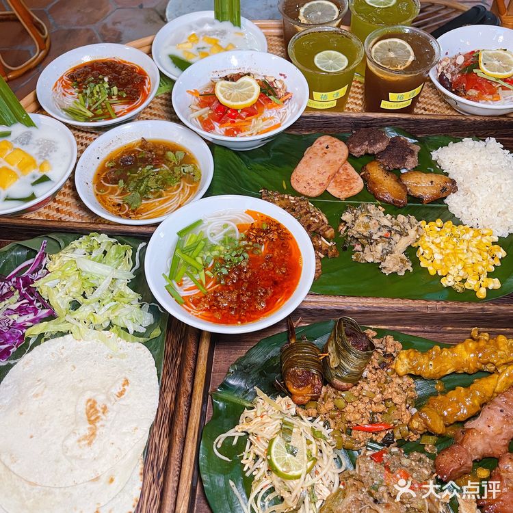 这家烟台山东南亚小吃排队王，专治夏日不爽‼️