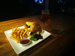 -40+精酿啤酒俱乐部(国投财富广场店)