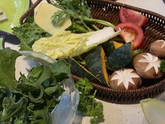 -一叶一世界·素食餐厅(锦华万达店)