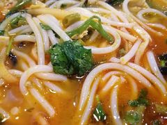 -螺小胖柳州螺蛳粉(钟楼总店)