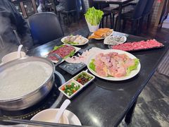 -吉友粥底火锅(方斜路店)