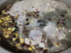 -伊源鼎盛餐饮服务有限公司