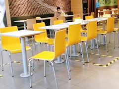 用餐区-麦当劳(余姚北站店)