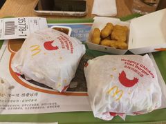-麦当劳(徐汇漕溪北路百脑汇店)