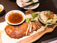 -大头虾越式风味餐厅(光明广场店)