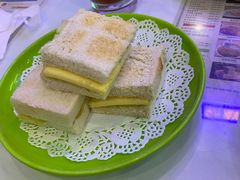 -澳门陈光记烧味饭店(郎家园店)