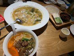 大盘酸菜鲈鱼-九毛九西北菜(大东海店)