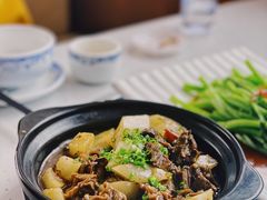 牦牛肉炖萝卜-墨白私房菜·广东菜 粤菜