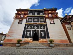 -噶丹松赞林寺