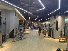 -威克健身游泳(万菱汇店)