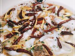-江渔儿酸菜鱼·拔草餐厅(虎门君乐汇店)