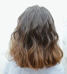 -梳蕾娜 HAIR SALON