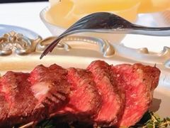 -LESCEDARS Brasserie Bistro香柏树