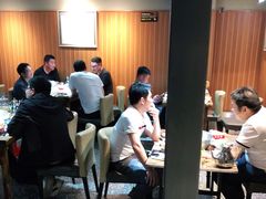 大堂-永红源啤酒·烧烤·海鲜·大排档(青特城店)