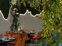 -驻海渔市(置信店)