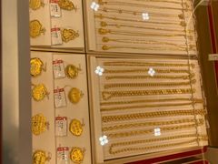 -恒一珠宝·回收黄金钻石奢侈品(灵岩南路店)
