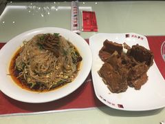 -吴记酱骨炖菜馆(西大直街店)