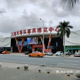 从马路边上路过就能看到他们家的招牌。川湘口味够劲爆