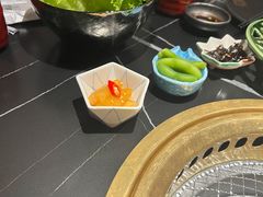 -山川小町·极番烧肉(新地假日广场店)
