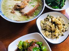 白汤面-同得兴 Since·1995 传统苏式面馆(十全街店)