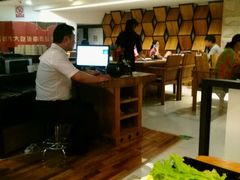 -丽池宫韩式汗蒸会馆(华灯坊店)