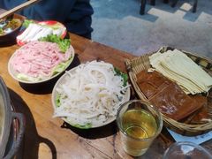 -四小区火锅·巷子里的重庆火锅(花照壁店)