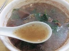 猪血汤-正宗石炮台竹槌干面大鼎猪血汤