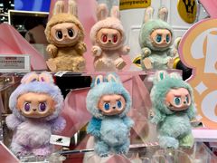 -泡泡玛特POPMART(侨福芳草地店)