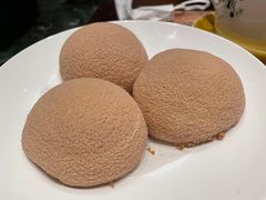 酥皮牛奶包-金玉满堂潮州酒楼(无限极荟购物广场店)