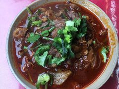 -谢老五跷脚牛肉·非遗传承店