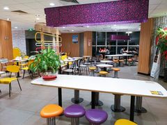大堂-麦当劳(莘松路芭比伦DT店)