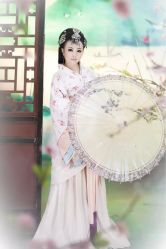 iphone_upload_pic-九月鹰飞汉服摄影工作室