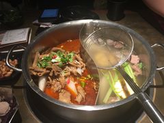 牛杂鸳鸯锅-左庭右院鲜牛肉火锅(南通CBD大有境店)