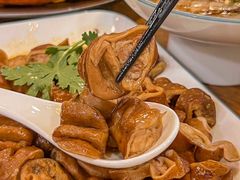 -唔止卤嘢·潮州府城菜(鹭江店)