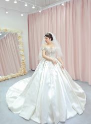-LOVE SHINE婚纱·红鼎庄龙凤褂·妈妈装定制