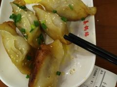 -小姜锅贴(凤凰街店)
