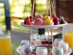 -亚龙湾喜来登·美景台大堂吧