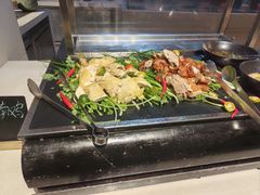 -海口绿发希尔顿酒店-田园汇自助餐·三文鱼·海鲜