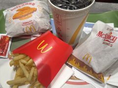 -麦当劳(四平路店)