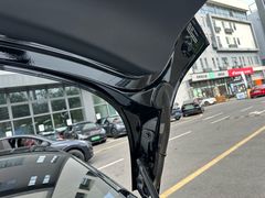 -TESLA 特斯拉(深圳观澜特斯拉直营钣喷中心)