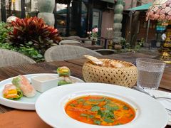 -Golden Lily河内巴黎法越料理餐厅(建国西路店)