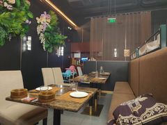 -宇安泰料(龙湖天街黑金店)